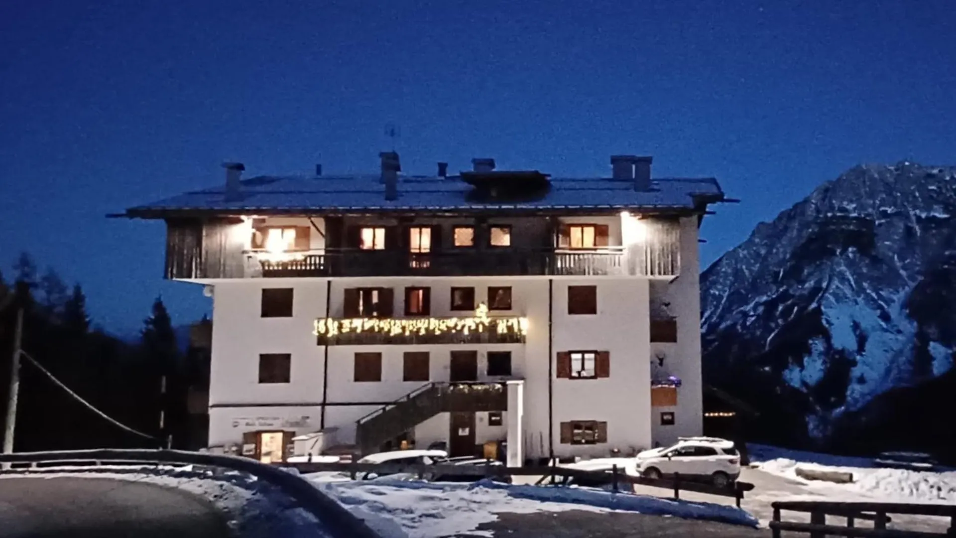 Dafne Dolomites Apartment Cibiana