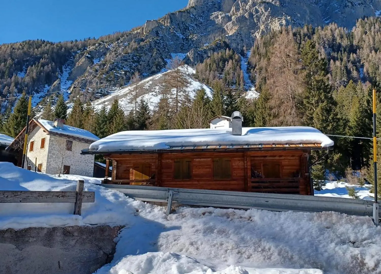 Dafne Dolomites Apartment Cibiana 0*,  Italy