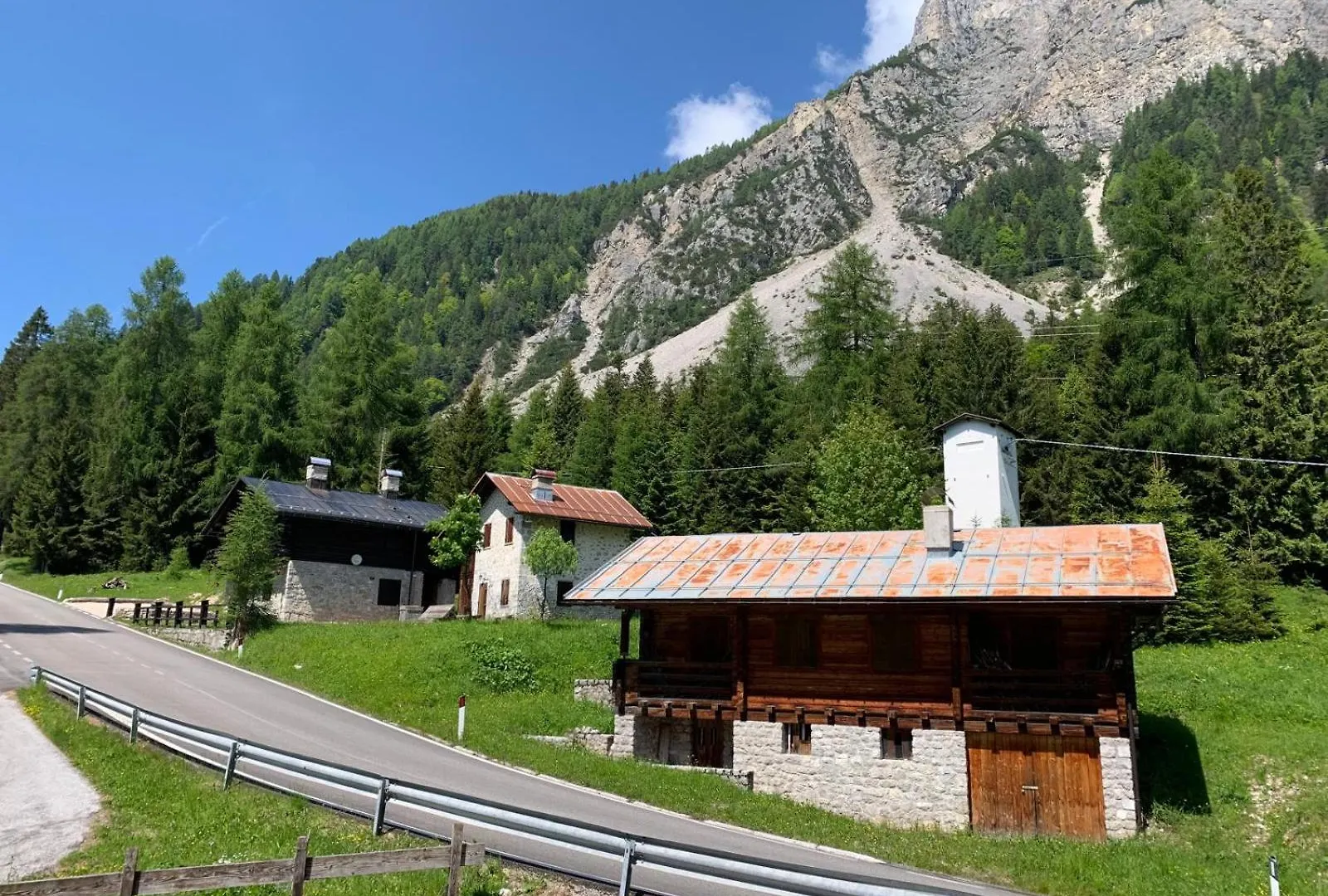 Dafne Dolomites Apartment Cibiana